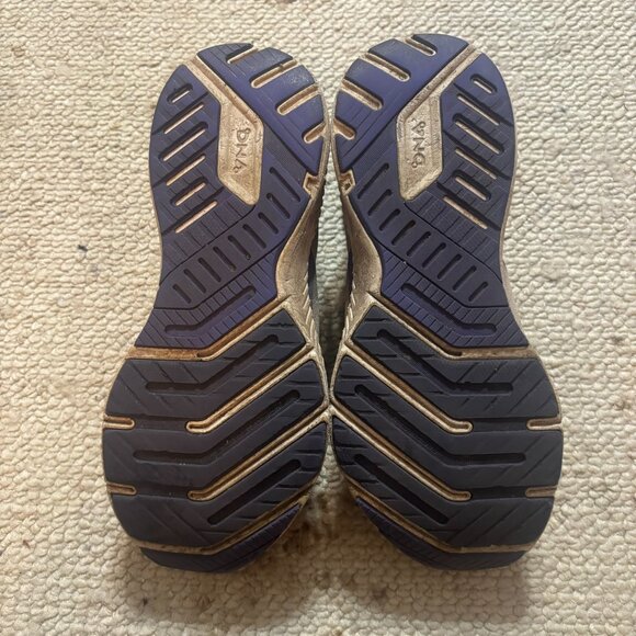 Brooks Women’s Launch 8 GTS Running Shoe - Size 9 Medium Width - 2 Pairs - Picture 8 of 13